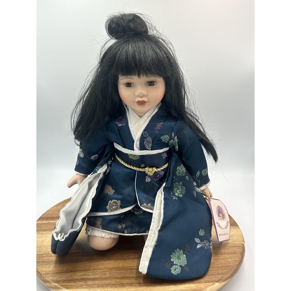 Vintage Goldenvale Doll Japanese Kneeling Porcelain Girl 12" Blue Kimono Outfit